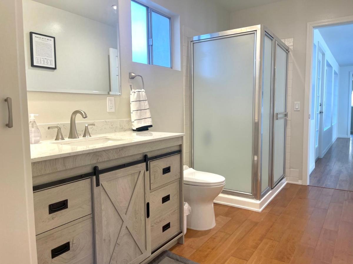 Lovely Beach Home - 2 Min Walk To The Beach - Game Room - Channel Islands! Oxnard Exterior foto